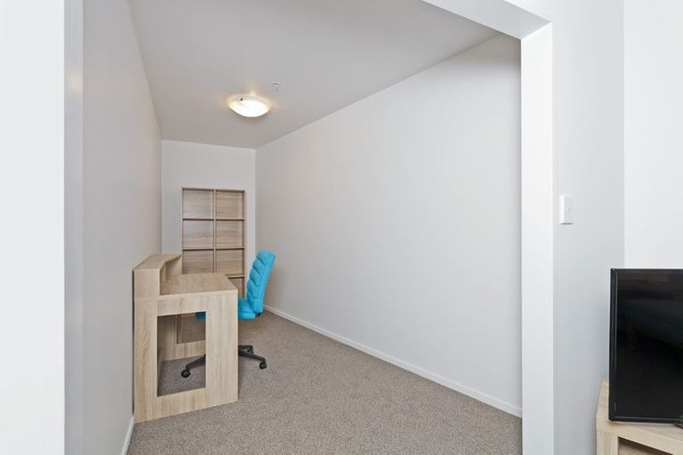 Photo of property in 12/26 Railway Street West, Papakura, 2110