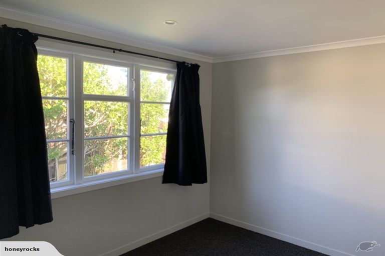 Photo of property in 1/130 Parkhurst Road, Parakai, 0830