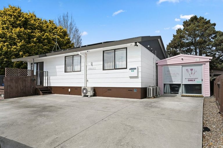 Photo of property in 49 Crawshaw Drive, Nawton, Hamilton, 3200