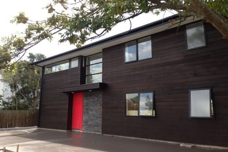 Photo of property in 42 Newnham Terrace, Upper Riccarton, Christchurch, 8041