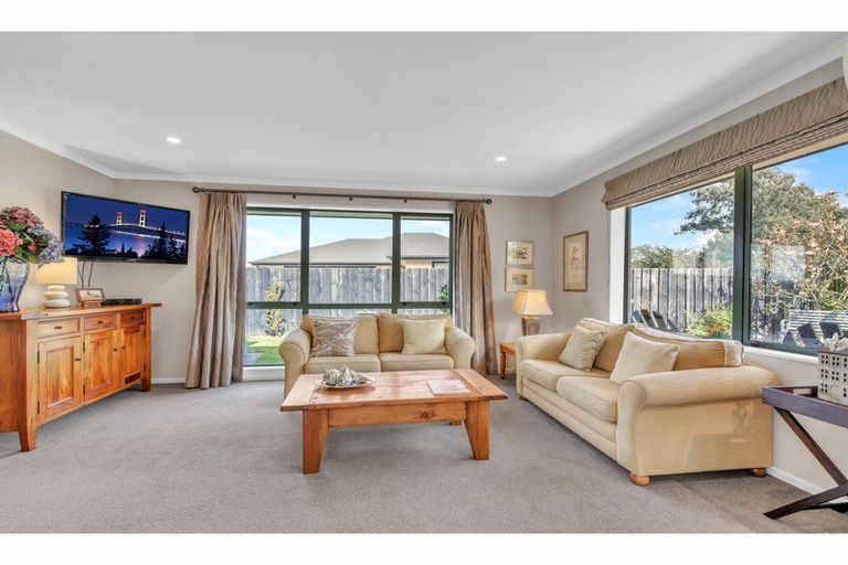 Photo of property in 8 Kereru Close, Oxford, 7430