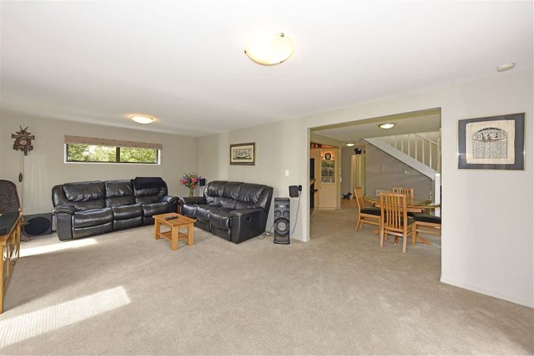 Photo of property in 50c Karnak Crescent, Russley, Christchurch, 8042