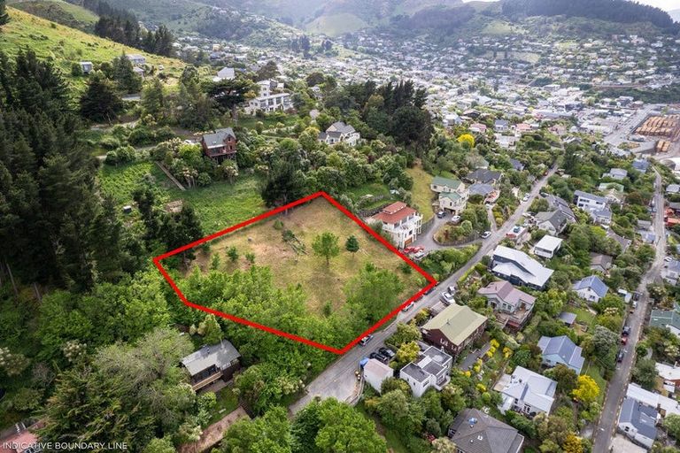 Photo of property in 18 Dudley Road, Lyttelton, 8082