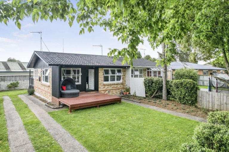 Photo of property in 94 Aurora Terrace, Hillcrest, Hamilton, 3216