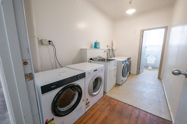 Photo of property in 2 View Street, Dunedin Central, Dunedin, 9016