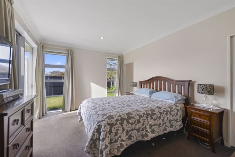 Photo of property in 61 Applefield Court, Northwood, Christchurch, 8051