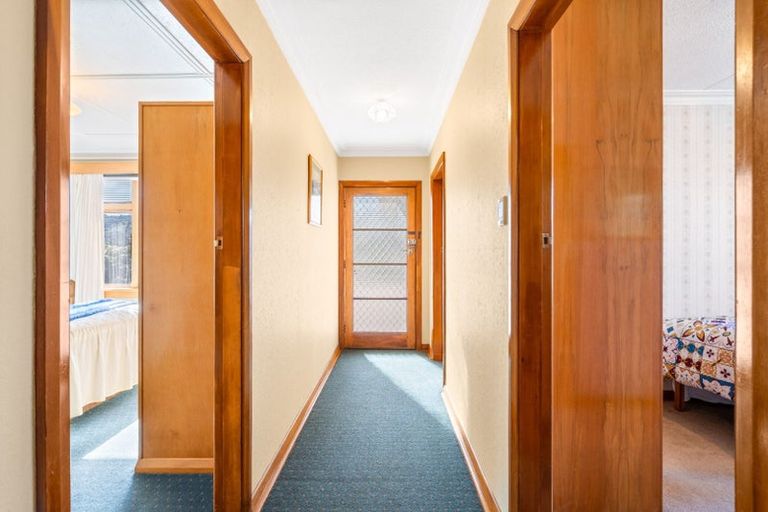 Photo of property in 69 Kaikorai Valley Road, Kaikorai, Dunedin, 9010