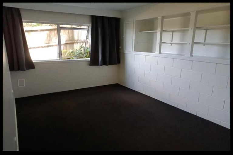 Photo of property in 15 Verran Road, Birkenhead, Auckland, 0626