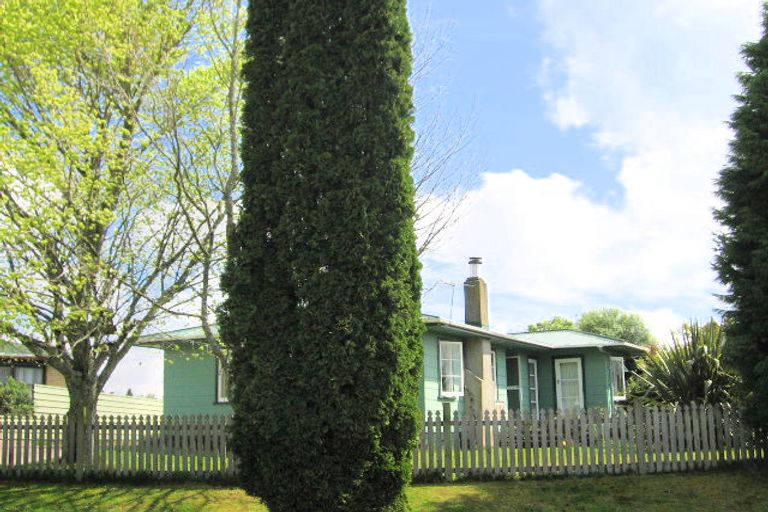Photo of property in 24 Bruce Street, Ngongotaha, Rotorua, 3010