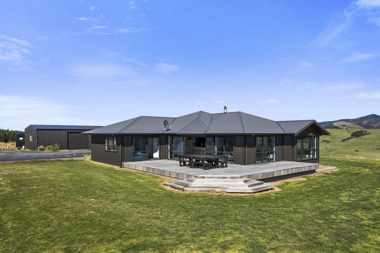 Photo of property in 30b Moeraki Boulders Road, Moeraki, Palmerston, 9482