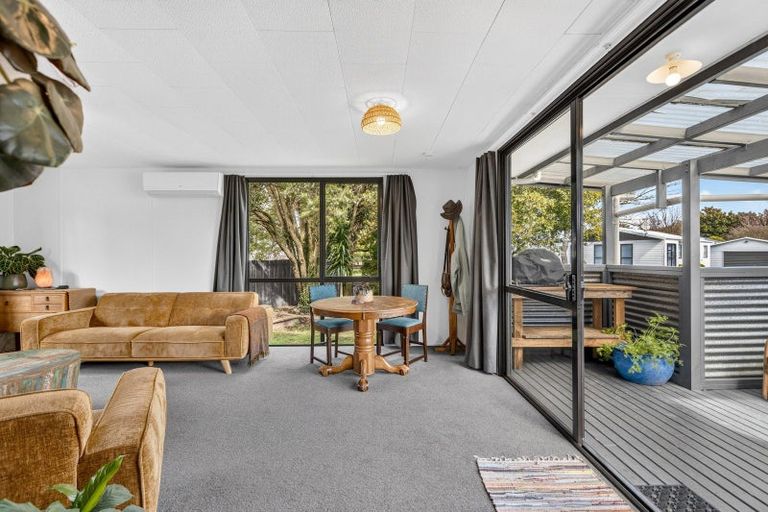 Photo of property in 4 Sequoia Place, Pukete, Hamilton, 3200