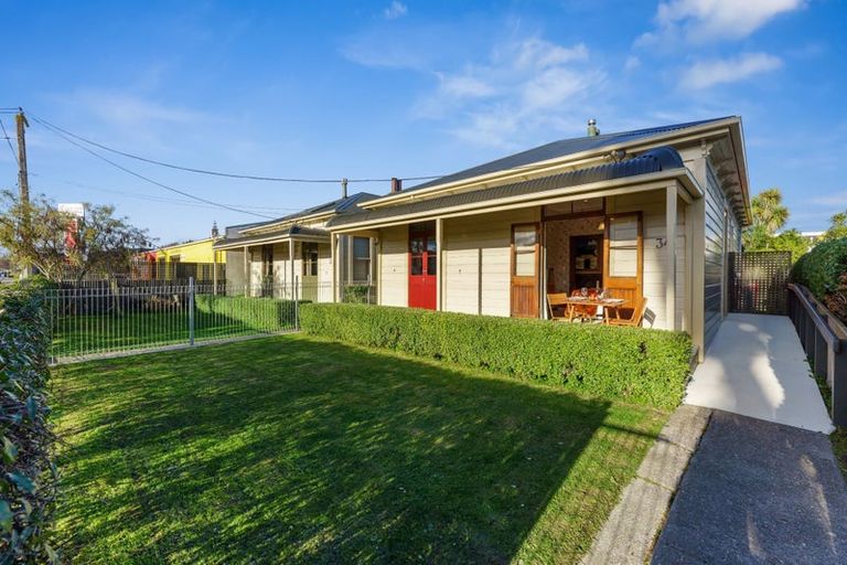 Photo of property in 34 Dunstan Street, Otaki, 5512