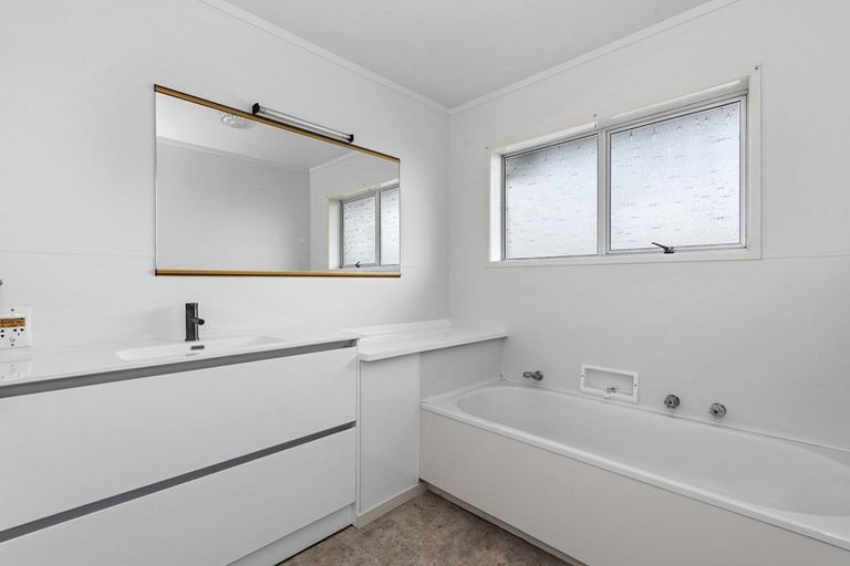 Photo of property in 26 Newcastle Road, Dinsdale, Hamilton, 3204