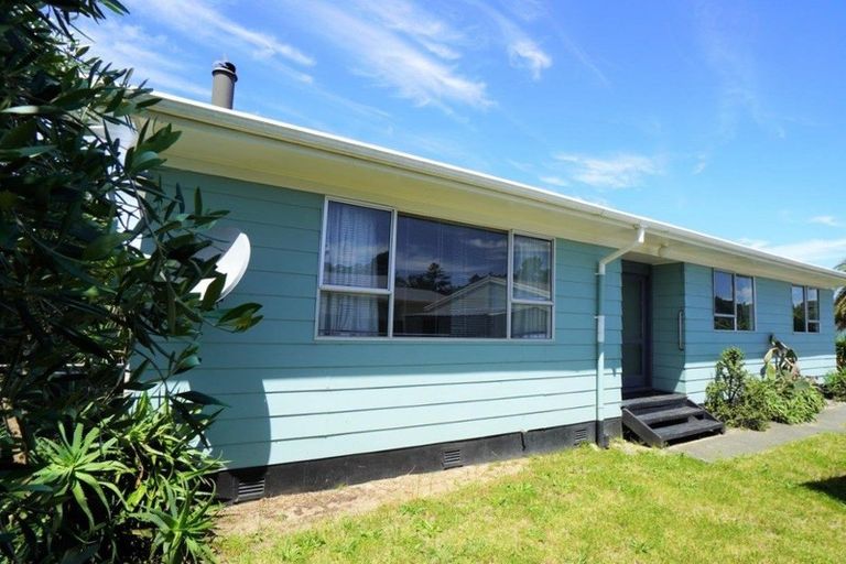 Photo of property in 30 Tamingi Street, Ruakaka, 0116