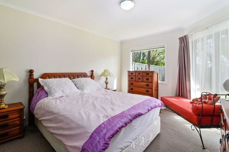 Photo of property in 55/64 Kawaha Point Road, Kawaha Point, Rotorua, 3010