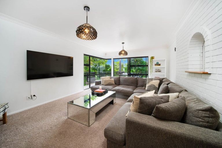 Photo of property in 62 Ngahere Drive, Horahora, Whangarei, 0110