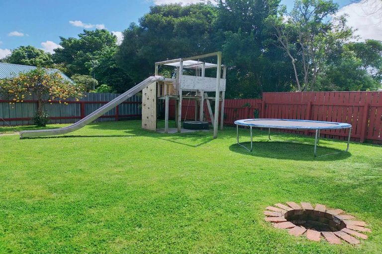 Photo of property in 30 Wills Crescent, Ashhurst, 4810