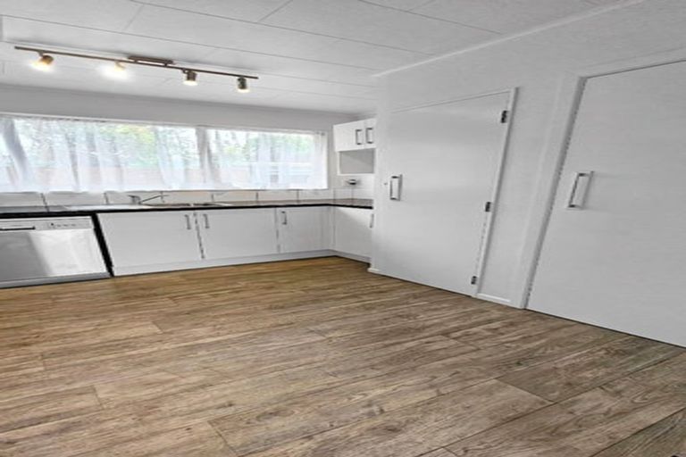 Photo of property in 2/11 Shamrock Street, Napier South, Napier, 4110