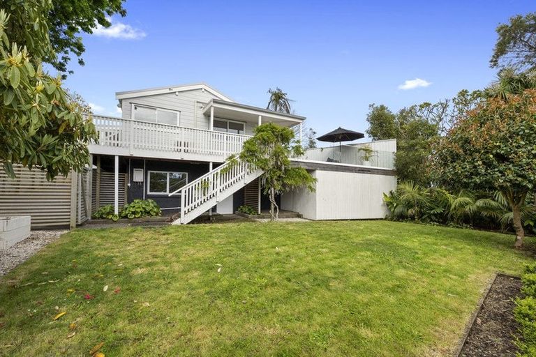 Photo of property in 12 Honnor Place, Hurdon, New Plymouth, 4310