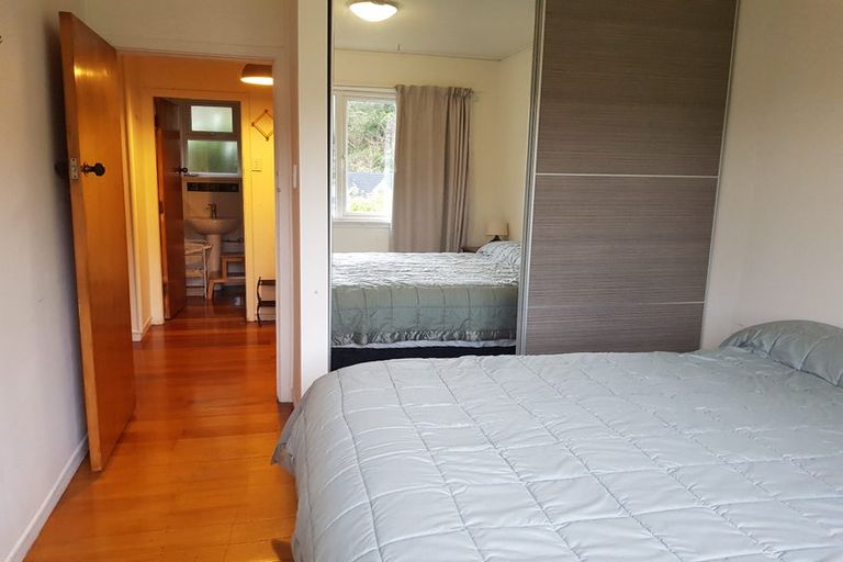 Photo of property in 55 Makara Road, Karori, Wellington, 6012