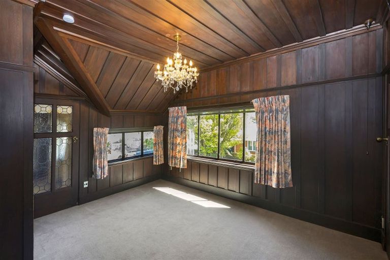 Photo of property in 283 Papanui Road, Merivale, Christchurch, 8052