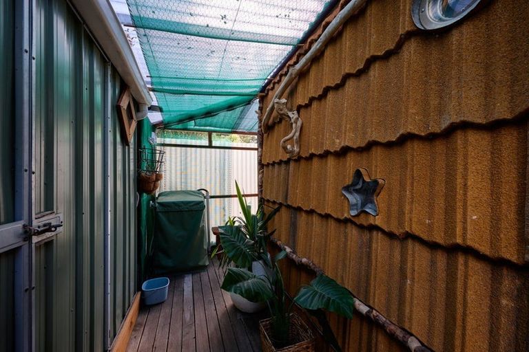 Photo of property in 17 Makura Road, Goose Bay, Kaikoura, 7374