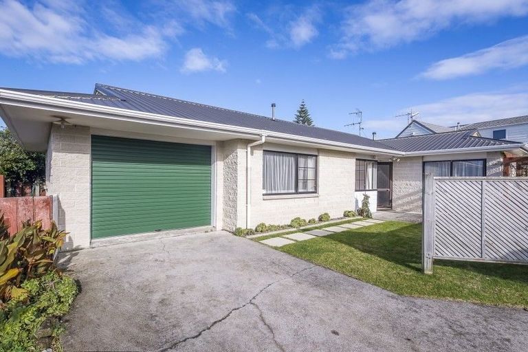 Photo of property in 46c Bluegum Road, Paraparaumu Beach, Paraparaumu, 5032