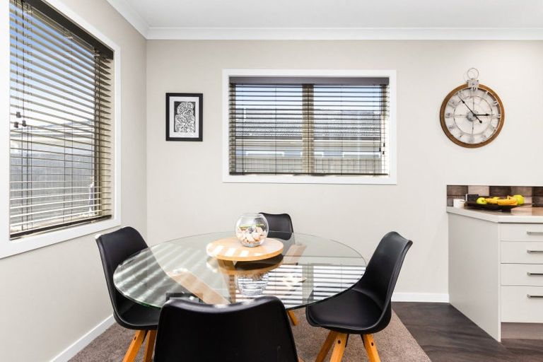 Photo of property in 22 Kaituna Place, Te Awa, Napier, 4110