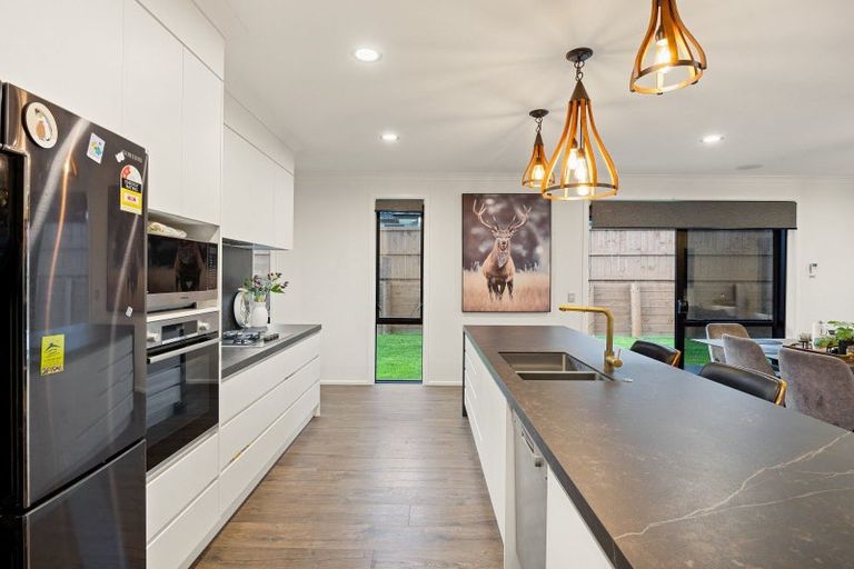 Photo of property in 15 Miharo Crescent, Flagstaff, Hamilton, 3210