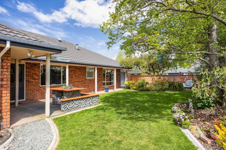 Photo of property in 15 Thornley Place, Woodend, 7610