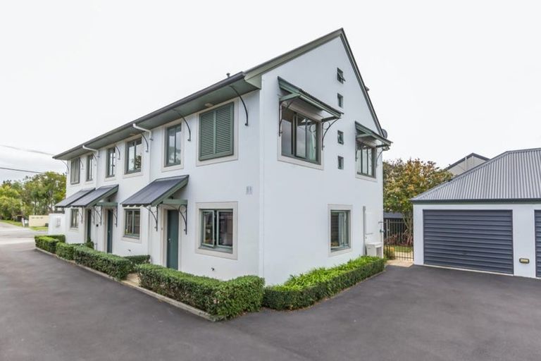 Photo of property in 3/36 Champion Street, Edgeware, Christchurch, 8013