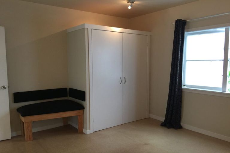 Photo of property in 15 Kerr Street, Devonport, Auckland, 0624