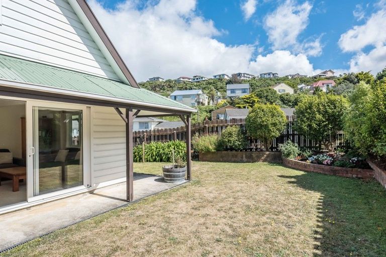 Photo of property in 1 Tralee Place, Johnsonville, Wellington, 6037
