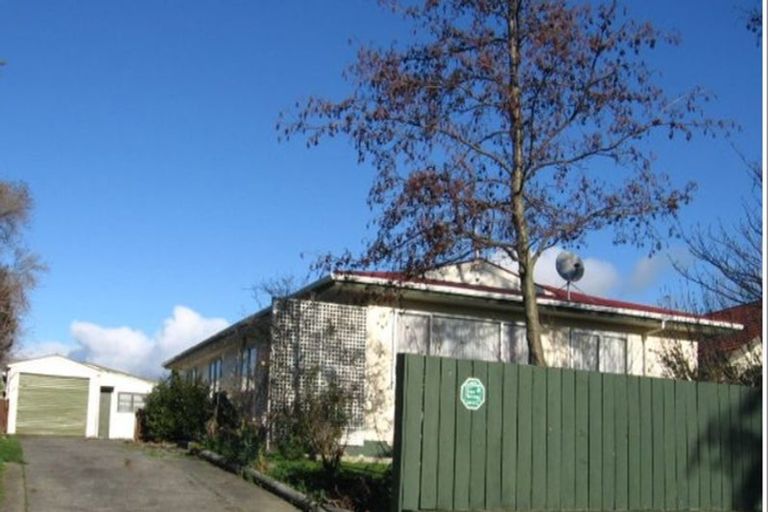 Photo of property in 121 Apollo Parade, Milson, Palmerston North, 4414