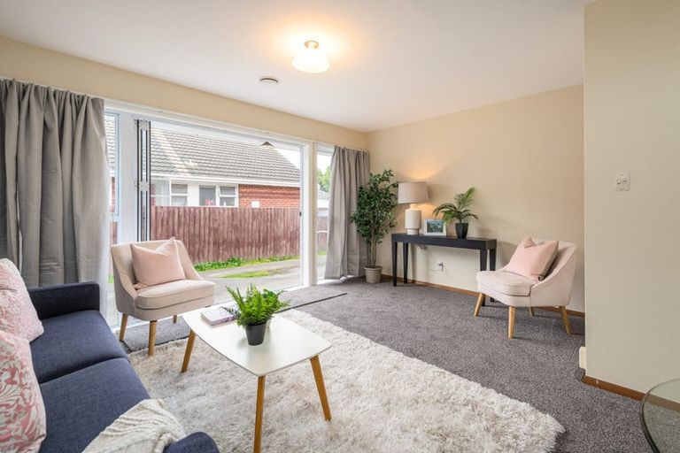 Photo of property in 2/470 Greers Road, Bishopdale, Christchurch, 8053