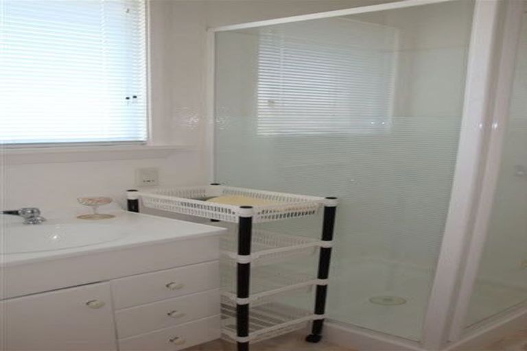 Photo of property in 2 Hill View Crescent, Highfield, Timaru, 7910