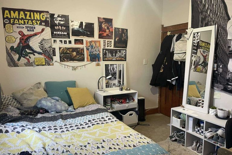 Photo of property in 104 Glenmore Street, Northland, Wellington, 6012