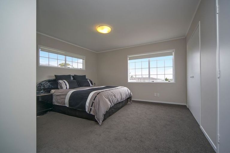 Photo of property in 2c Mason Street, New Lynn, Auckland, 0600