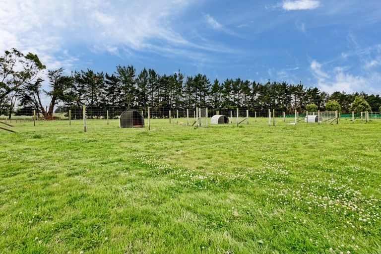 Photo of property in 152 Moore Road, Lorneville, Invercargill, 9874