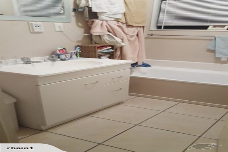 Photo of property in 66 Percy Dyett Drive, Karori, Wellington, 6012