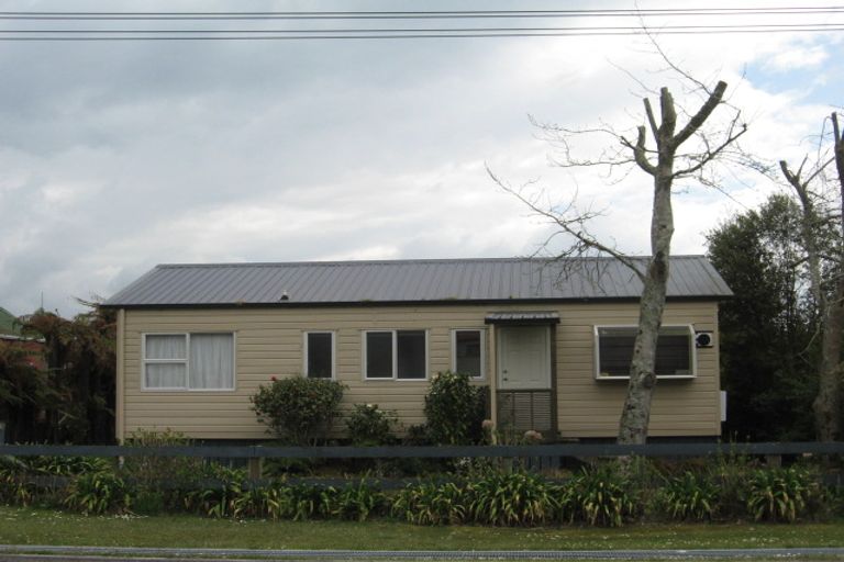 Photo of property in 9 Willow Avenue, Hannahs Bay, Rotorua, 3010