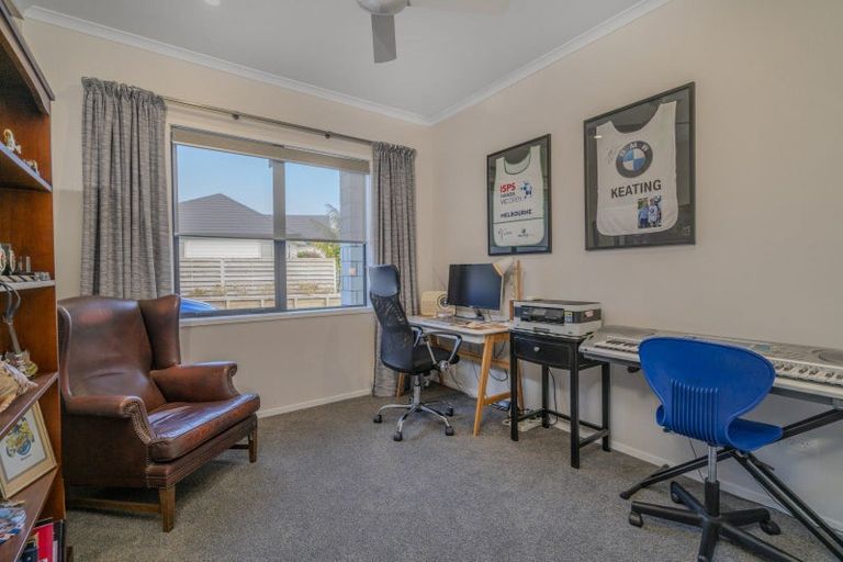 Photo of property in 3 Roseberry Place, Whitianga, 3510