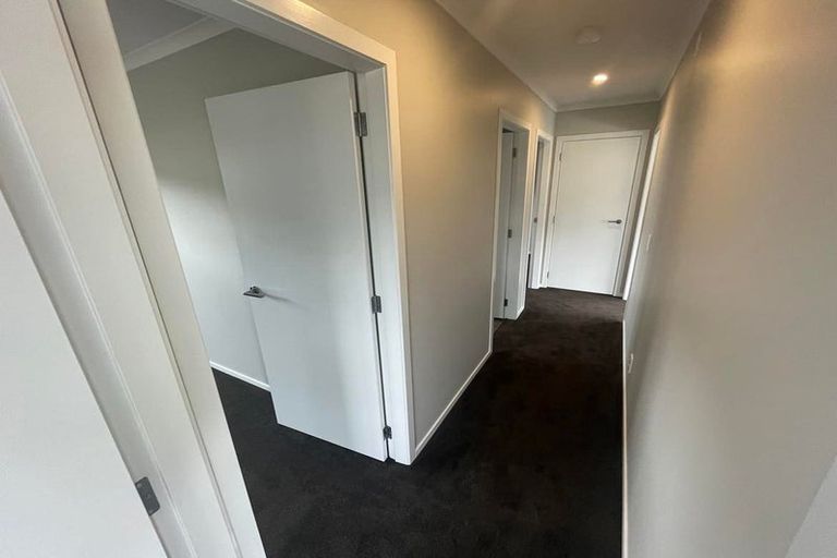 Photo of property in 22 Te Ara O Toroa, Wainuiomata, Lower Hutt, 5014