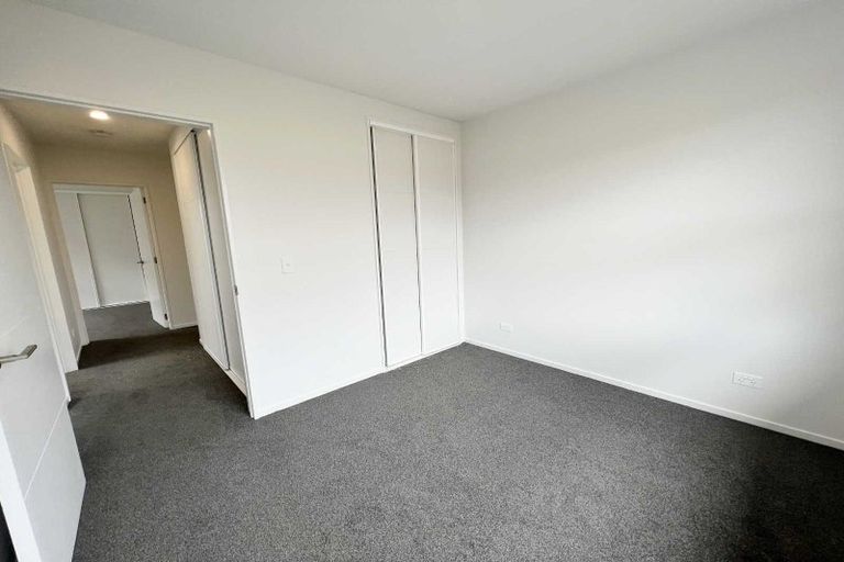 Photo of property in 18 Eileen Way, Rolleston, 7615