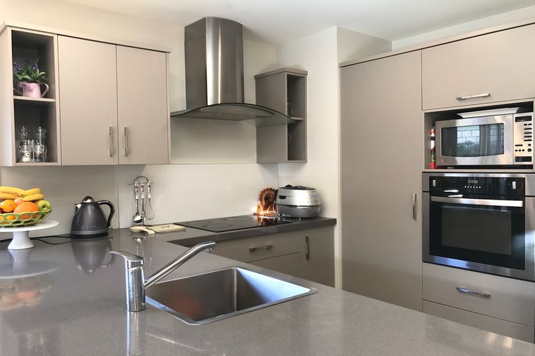 Photo of property in 39 Scoria Close, Pyes Pa, Tauranga, 3112