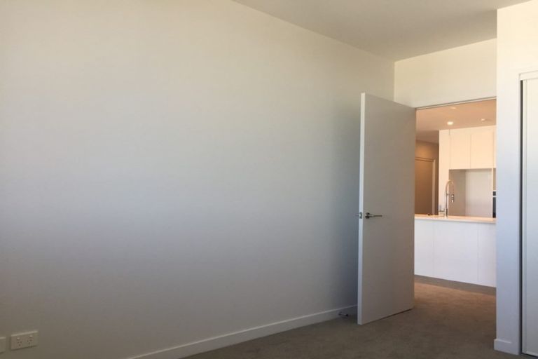 Photo of property in 304/8a Lake Pupuke Drive, Takapuna, Auckland, 0622