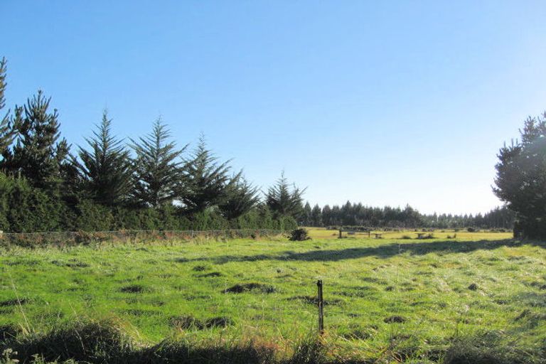 Photo of property in 21 Earlham Street, Brooklands, Christchurch, 8083