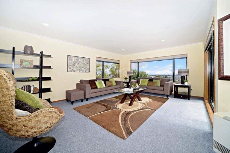 Photo of property in 8 Kauri Lane, Red Hill, Papakura, 2110