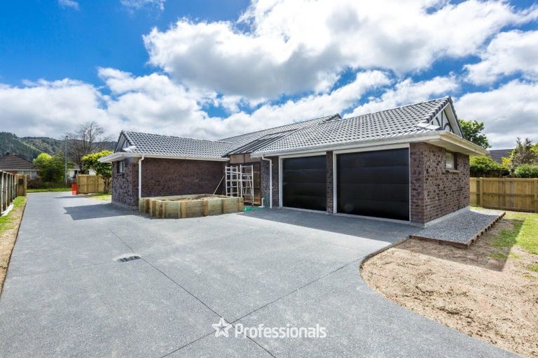 Photo of property in 60 Mcparland Street, Elderslea, Upper Hutt, 5018
