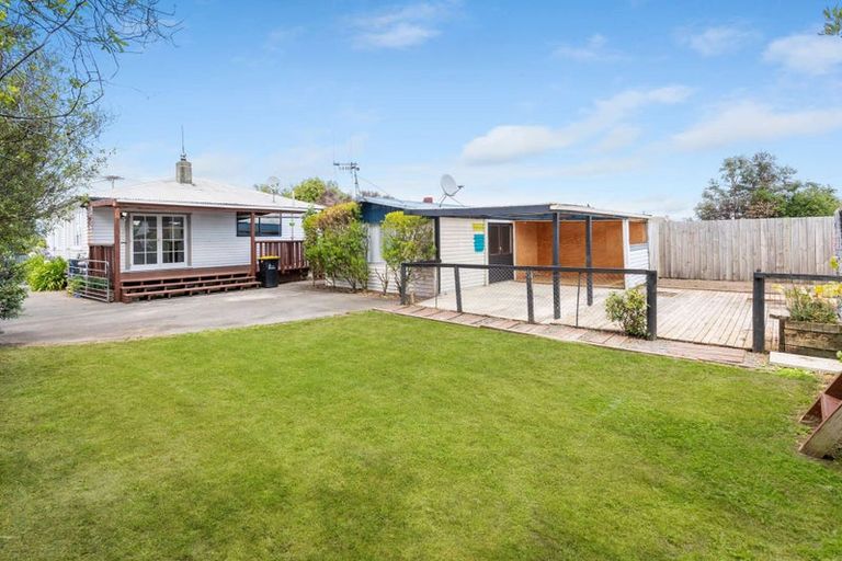 Photo of property in 19 Taylor Avenue, Feilding, 4702